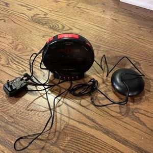 Sonic Bomb Alarm Clock